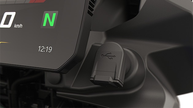 The USB port of the F 800 GS