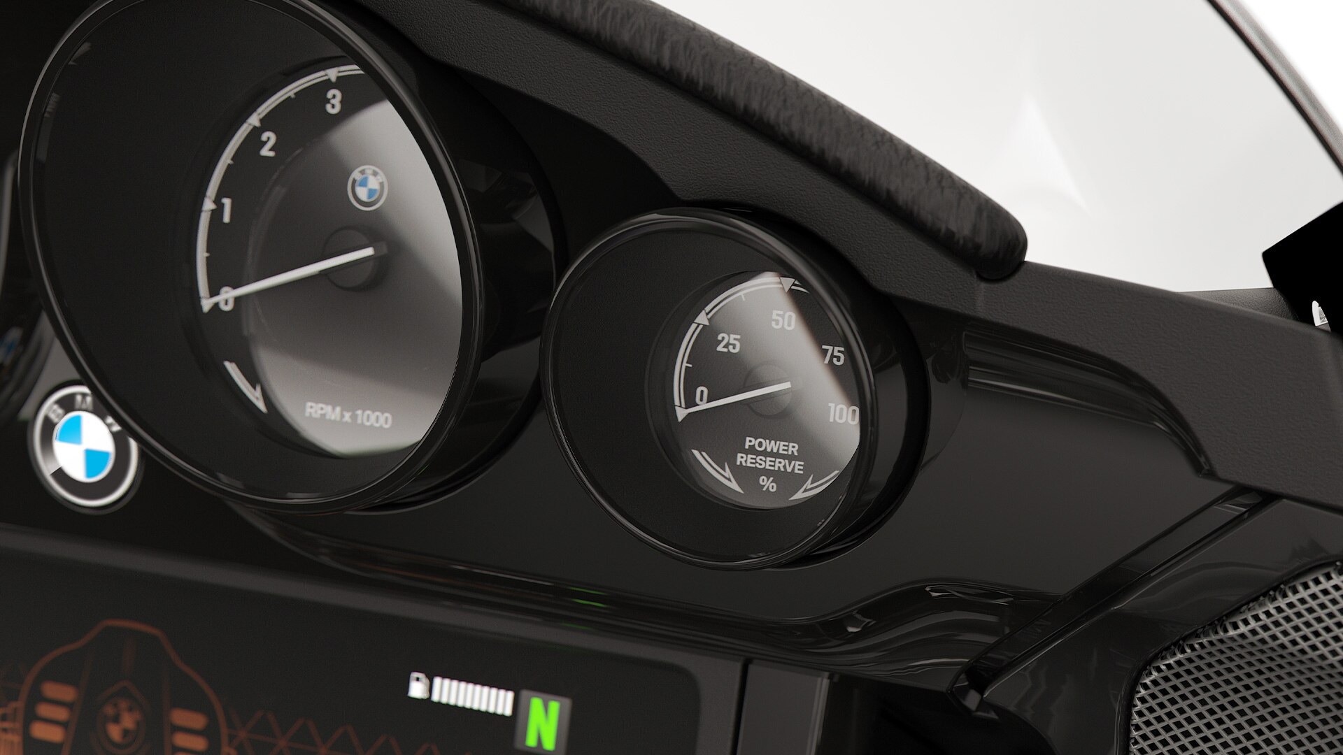 Power Reserve display as a traditional round instrument.